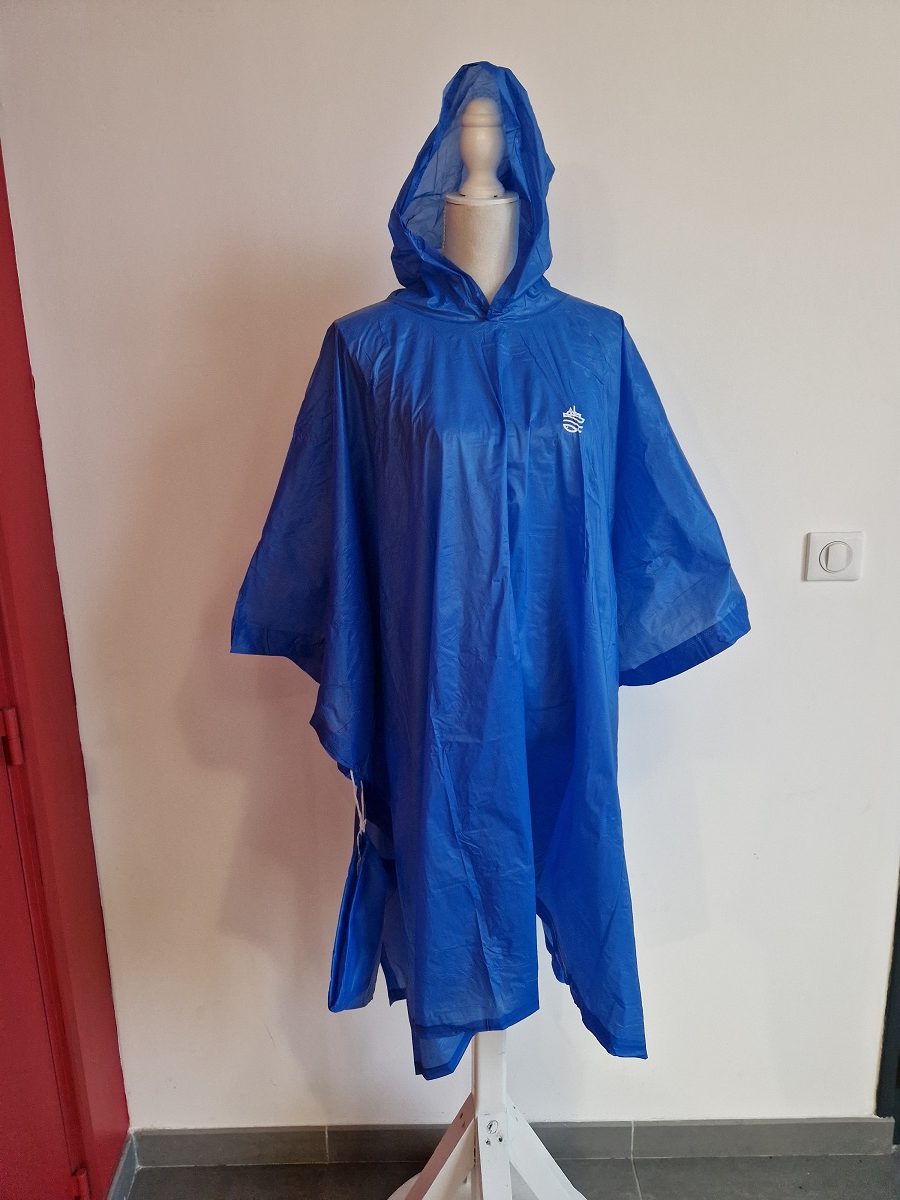 Pancho bleu adulte + pochette